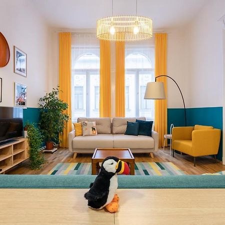 Live Star Apartment Budapest Eksteriør billede