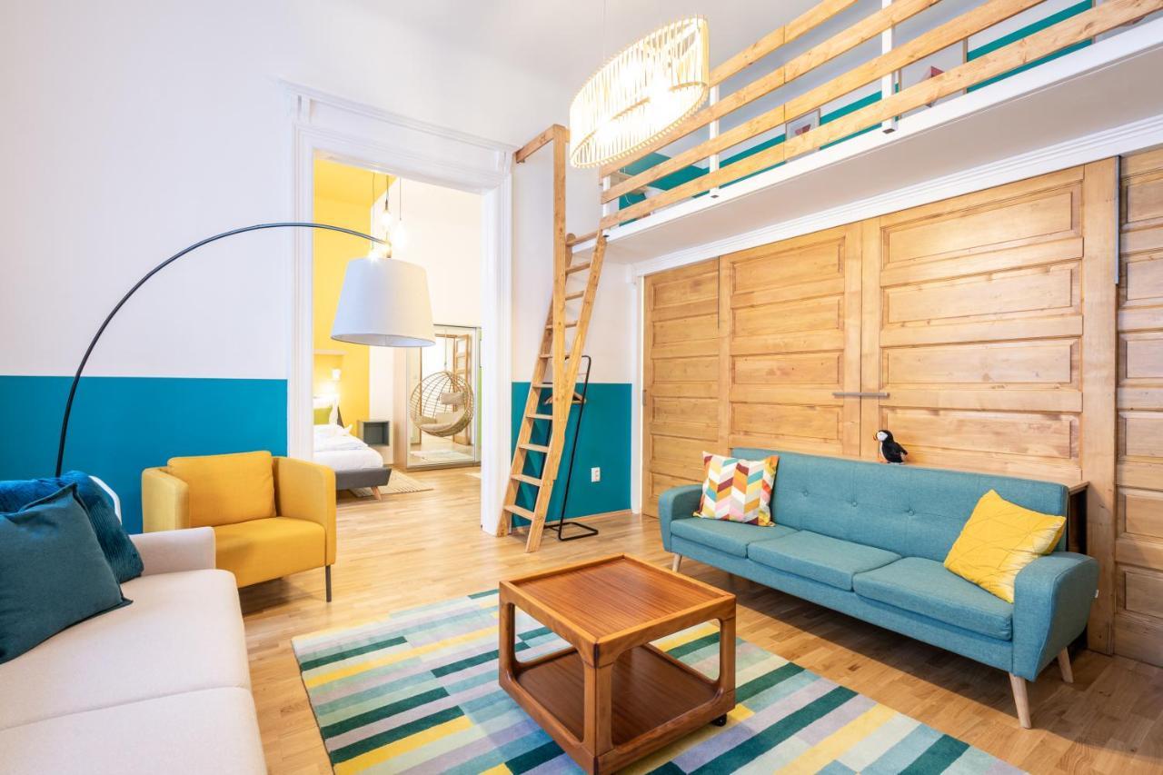 Live Star Apartment Budapest Eksteriør billede