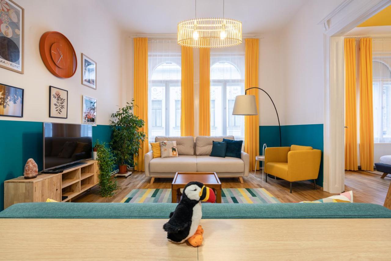 Live Star Apartment Budapest Eksteriør billede