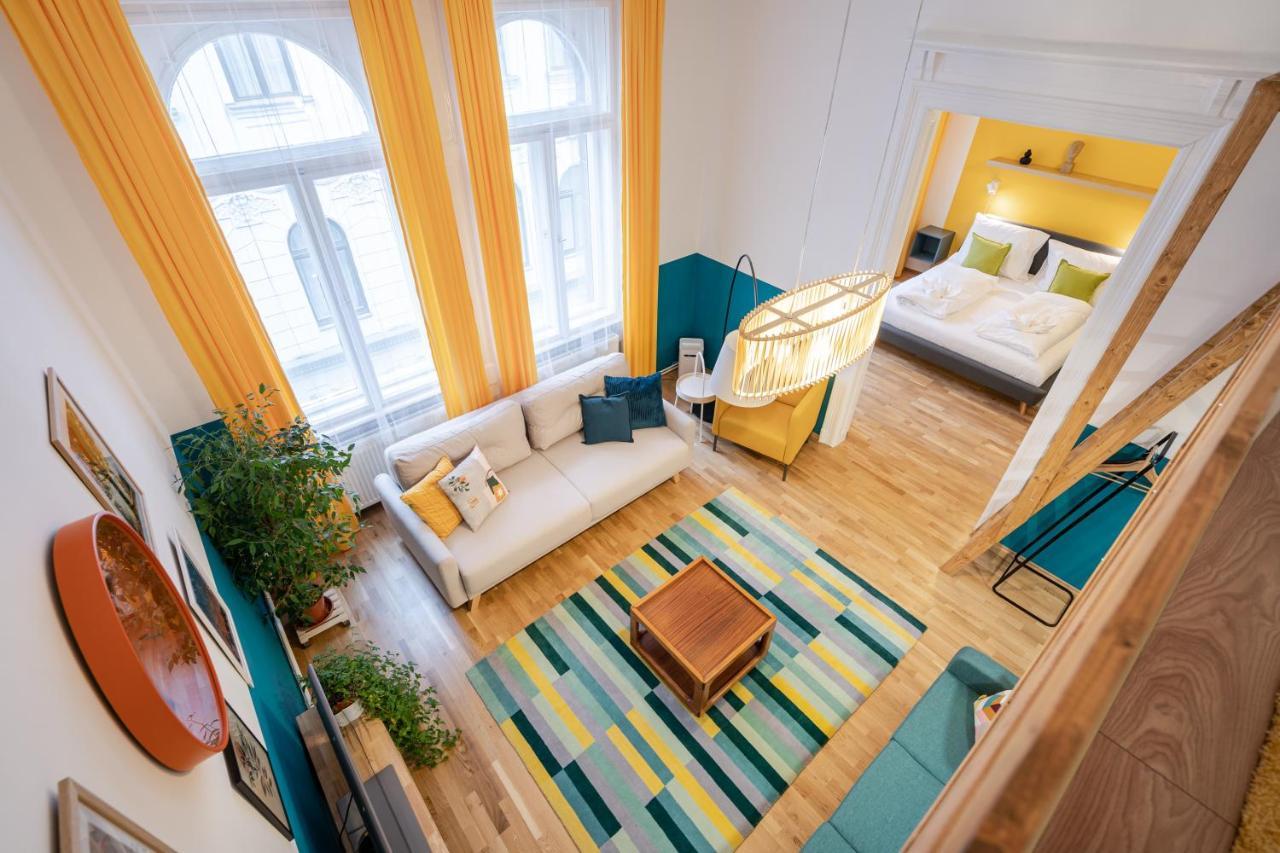 Live Star Apartment Budapest Eksteriør billede