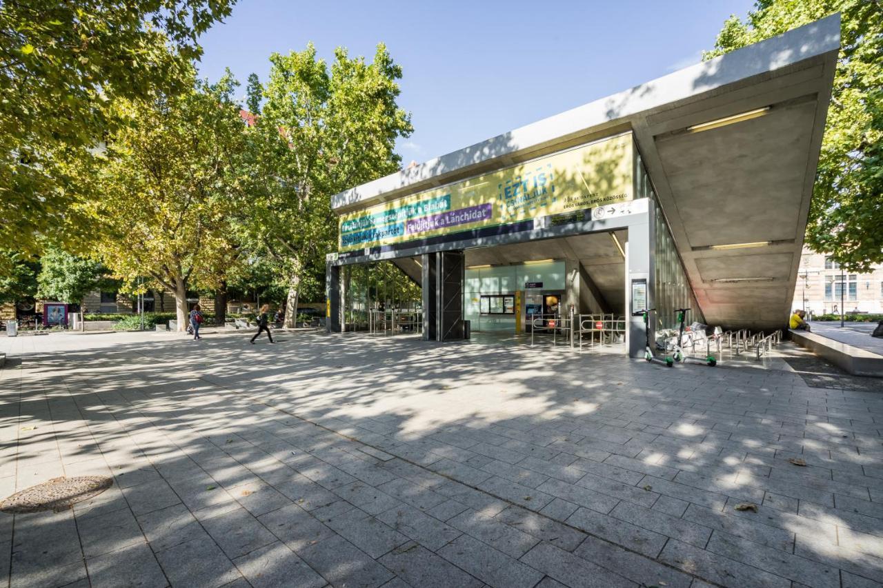 Live Star Apartment Budapest Eksteriør billede