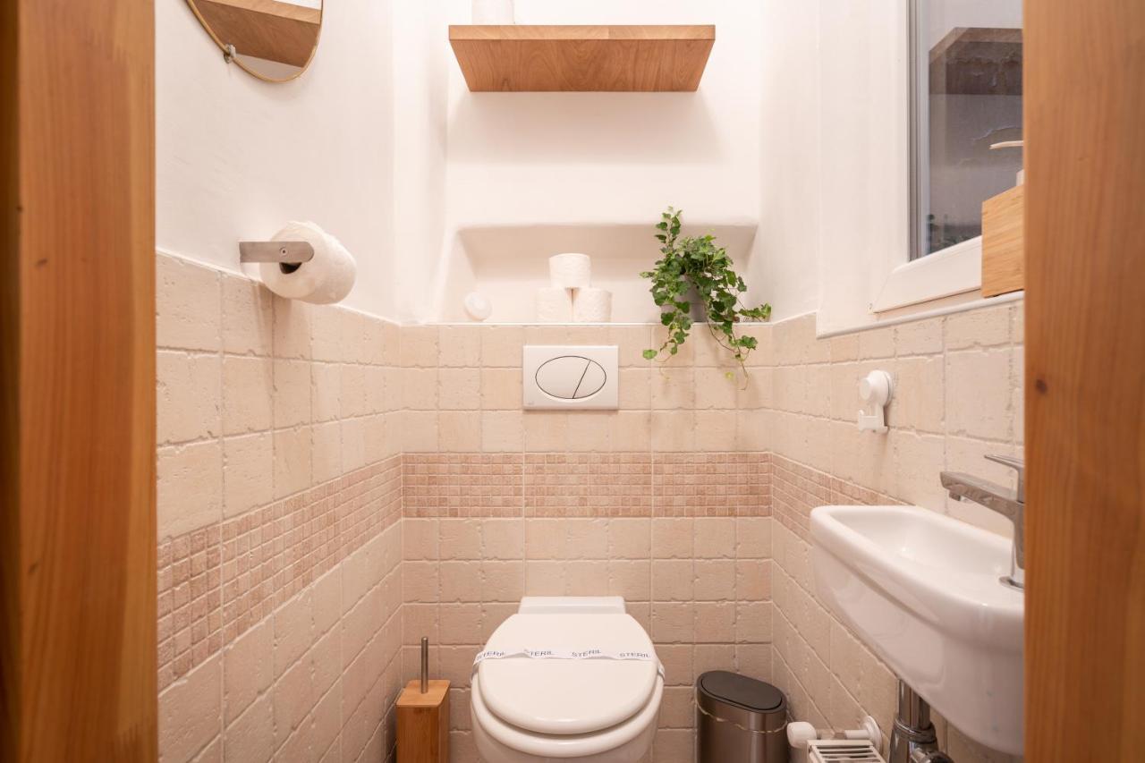 Live Star Apartment Budapest Eksteriør billede